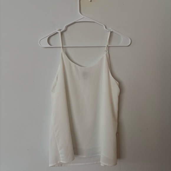a new day ivory white silky lightweight material v neck flowy tank top🤍 - Picture 2 of 4